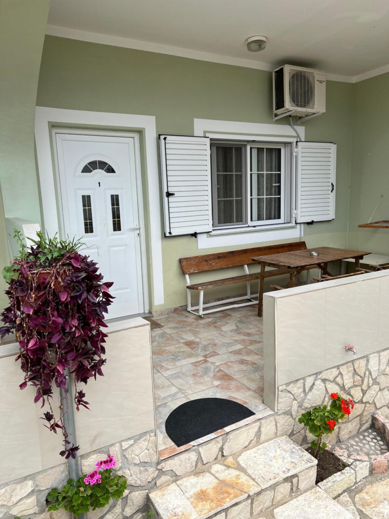 סרנדה Villa Almar מראה חיצוני תמונה
