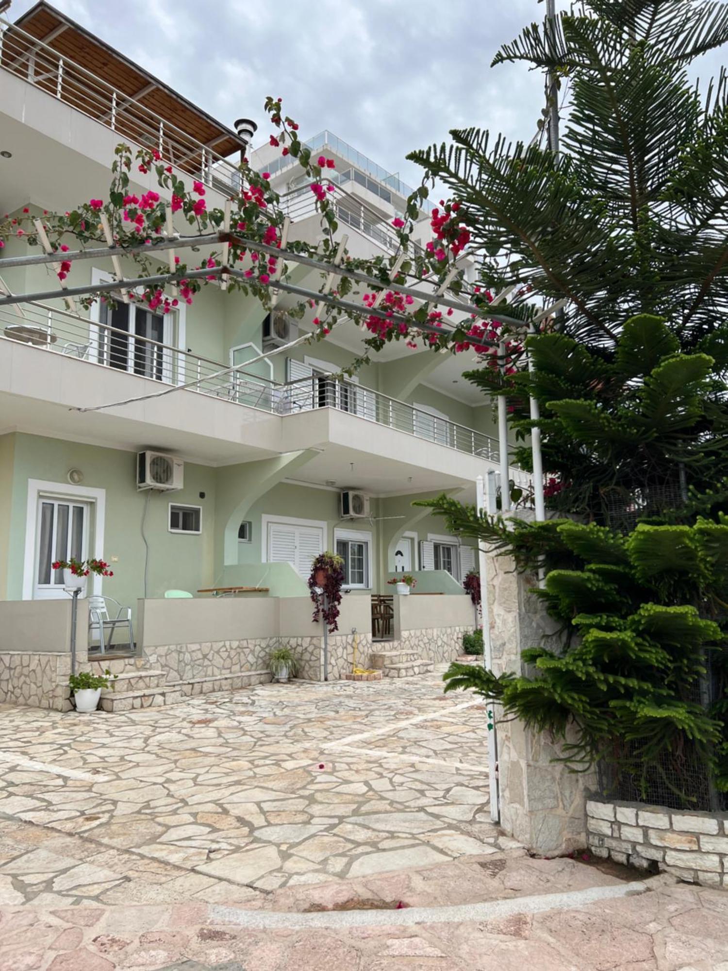 סרנדה Villa Almar מראה חיצוני תמונה